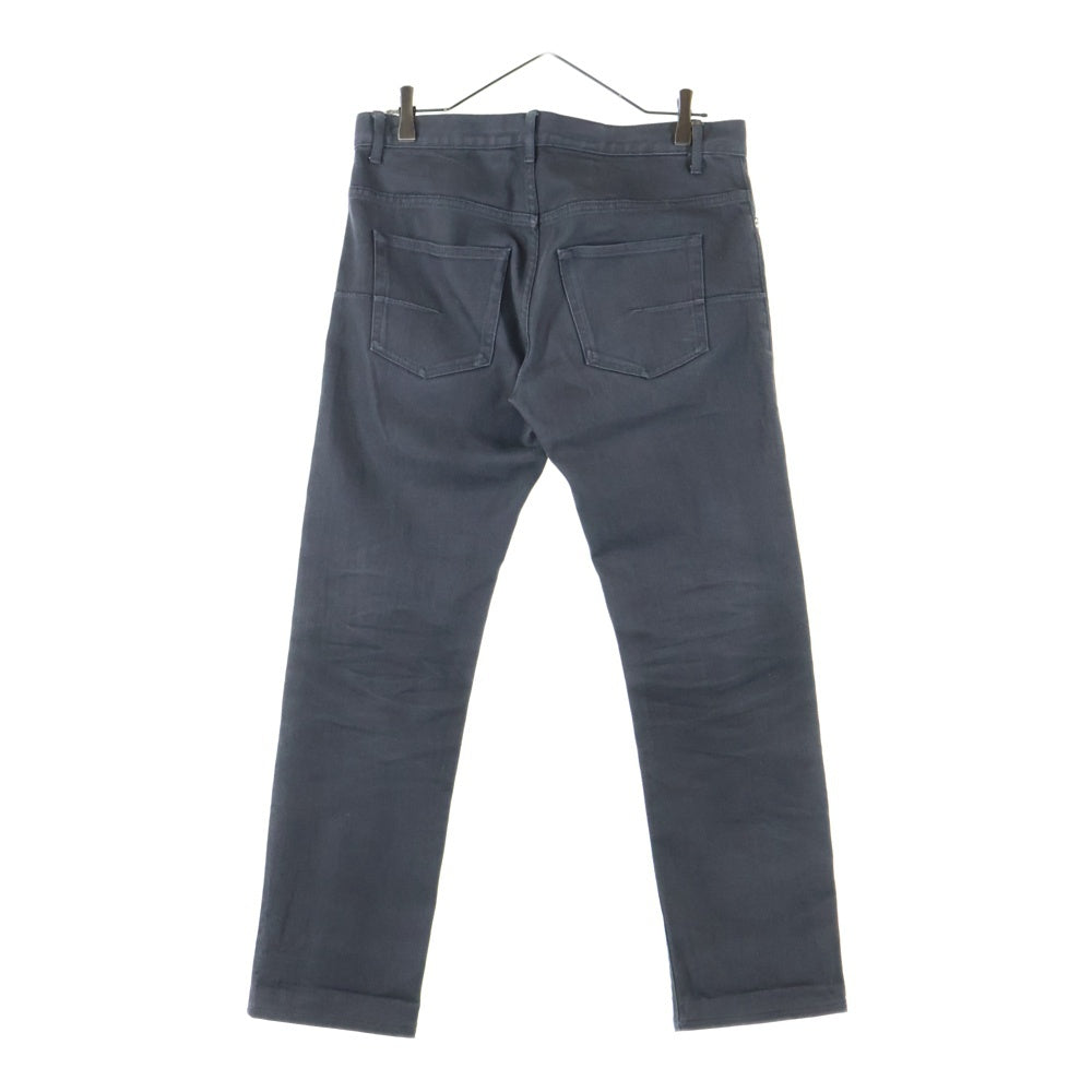 Dior HOMME(ディオールオム) ボタンフライ スリム テーパード デニムパンツ グレー 433D007TX184