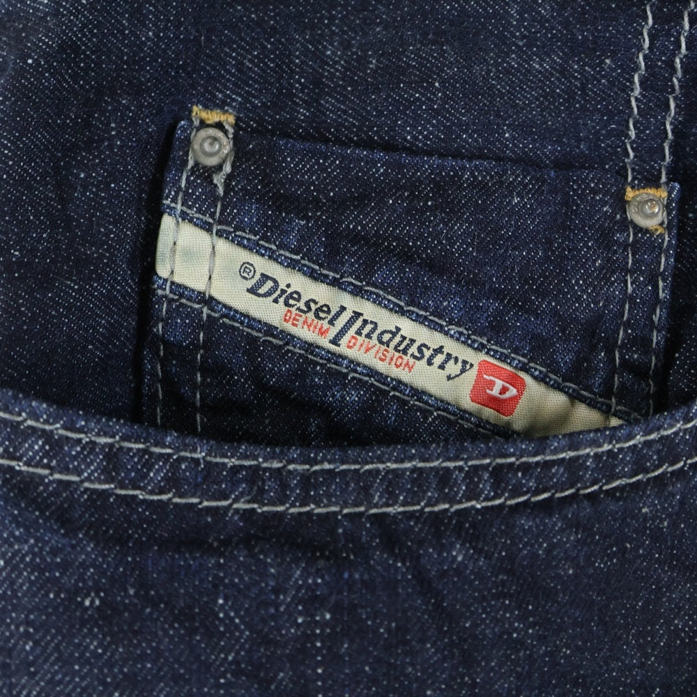 DIESEL(ディーゼル) BACK IN THE SADDLE バック インザ サドル ストレートデニムパンツ インディゴ