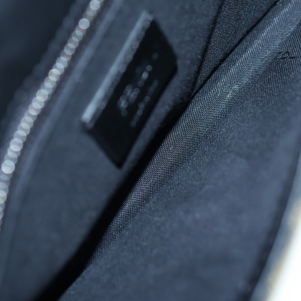 FENDI(フェンディ) バゲット スリム クラッチ ブラウン FFジャカードファブリック 3WAY ショルダーバッグ クロスボディ ウエストポーチ ベルトバッグ 斜め掛け 7M0295