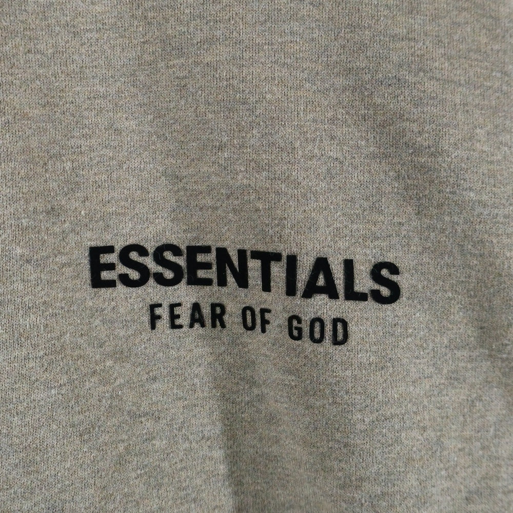 ESSENTIALS FEAR OF GOD(エッセンシャル フィアオブゴッド) ラバーロゴ モックネック スウェットトレーナー グレー