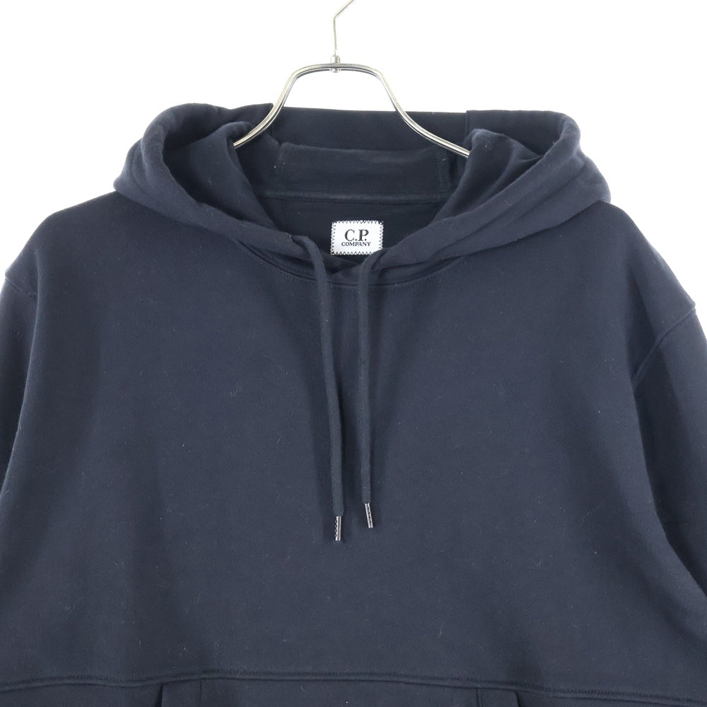 C.P. Company(シーピーカンパニー) サイドロゴポケット プルオーバーパーカー スウェットフーディ ブラック CMSS023A 005086W