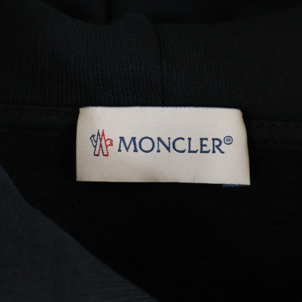MONCLER(モンクレール) 23AW ROC NATION BY JAY-Z フロントプリント スウェット プルオーバーパーカー ブラック I209W8G00006