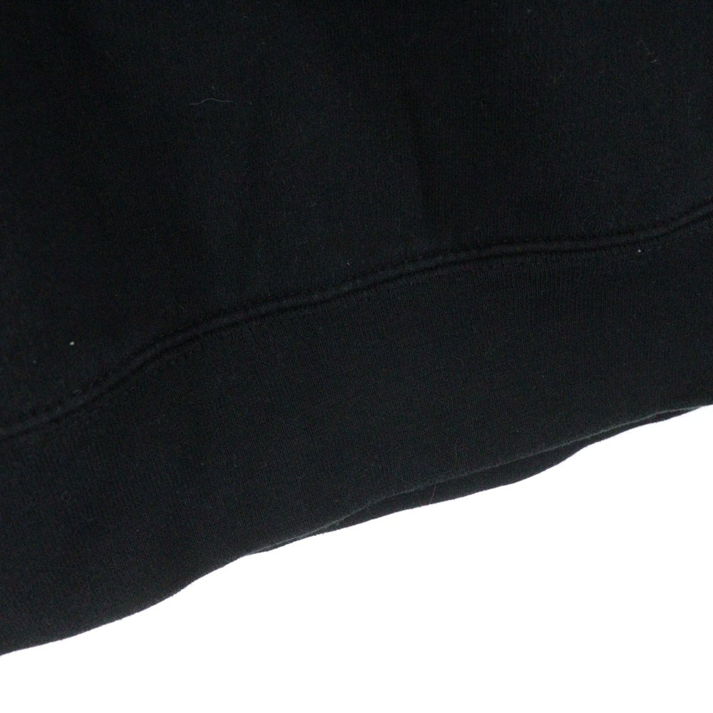 ANTI SOCIAL SOCIAL CLUB(アンチソーシャルソーシャルクラブ) ×UNDEFEATED アンディフィーテッド ロゴプリント スウェットプルオーバーパーカー ブラック