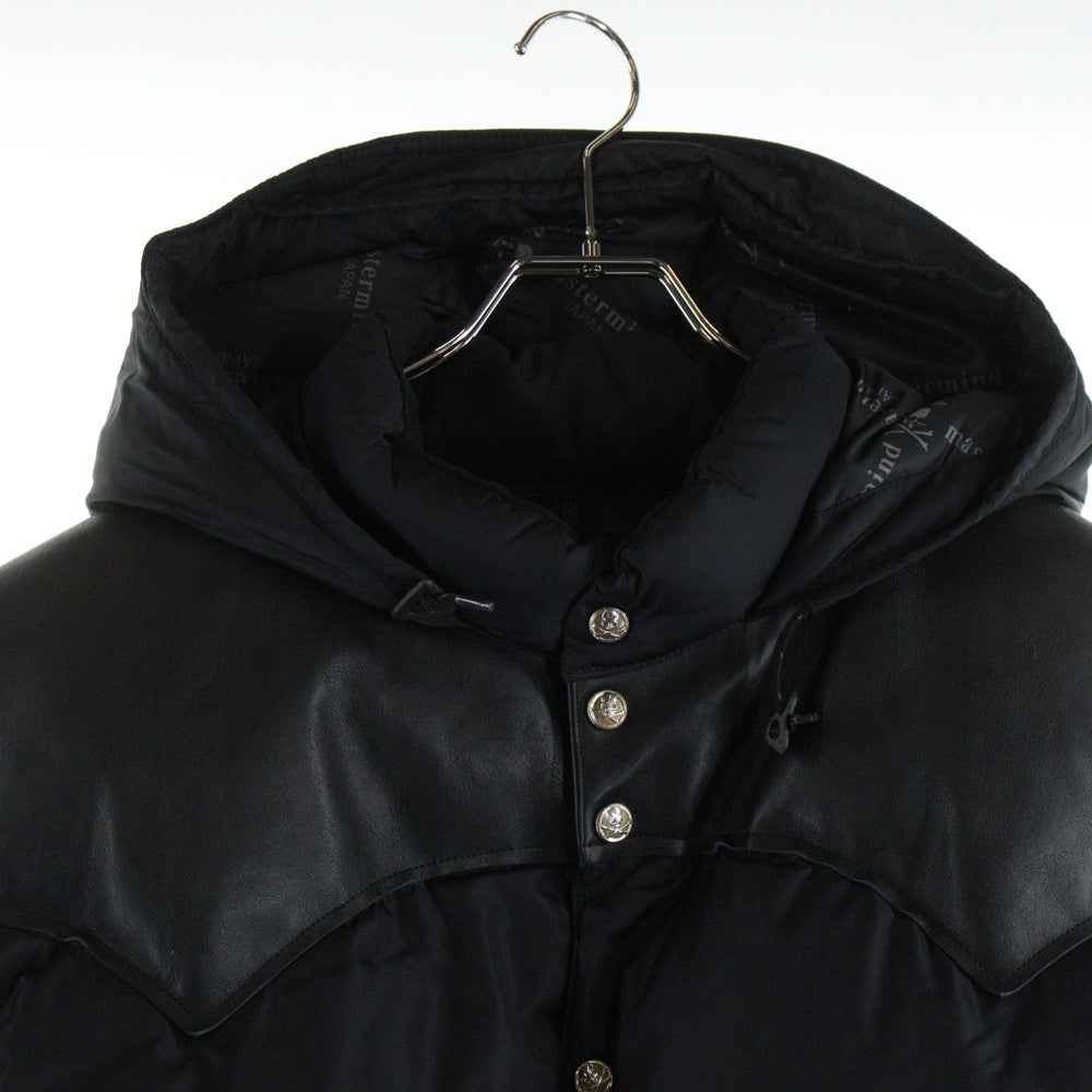 mastermind JAPAN(マスターマインドジャパン) ×Rocky Mountain Featherbed ロッキーマウンテンフェザーベッド レザー切り替え ナイロン ボタンダウン ダウンジャケット ブラック 290-202-01