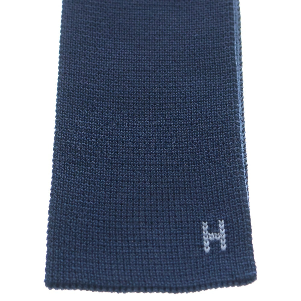 HERMES(エルメス) CRAVATE MAILLE 4 TEMPS クラヴァット マイユ キャトル タン 4カラー H刺繍 シルク ニットタイ ネクタイ ブルー/ライトブルー/ネイビー H904007T