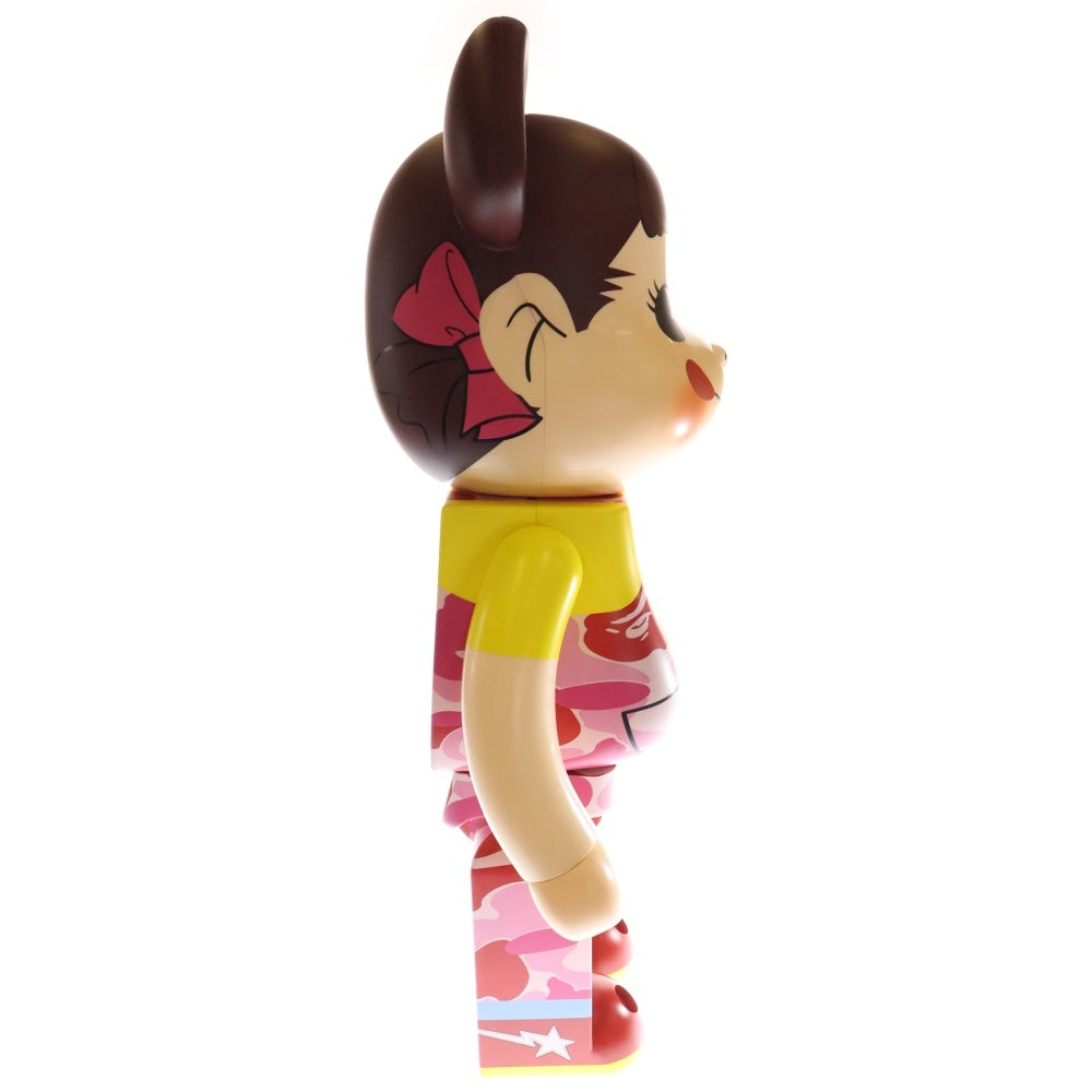MEDICOM TOY(メディコムトイ) ×BAPE ×FUJIYA BE@BRICK べイプ 不二家 ペコちゃん カモ柄 ベアブリック 人形 ピンク 1000%