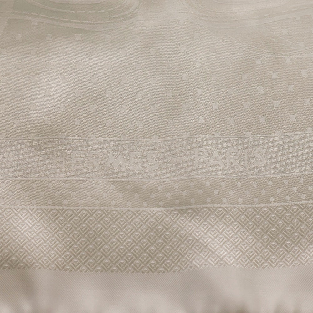 HERMES(エルメス) シルク スカーフ ポンチョ ケープ シルバー レディース