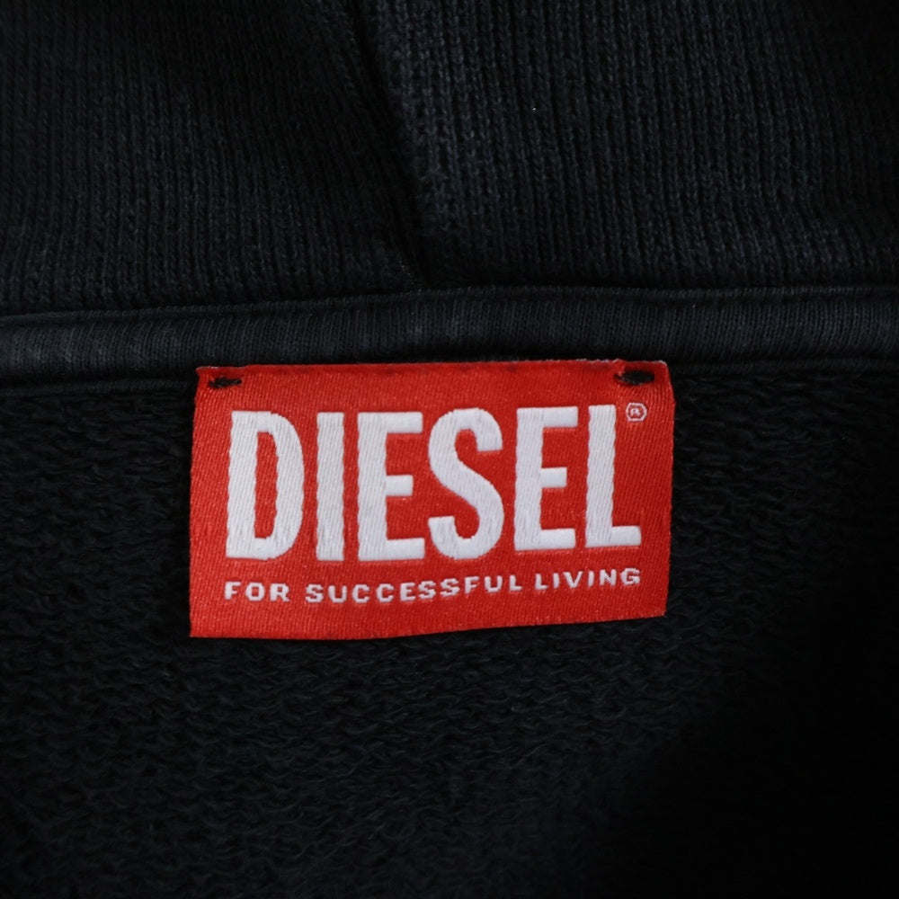DIESEL(ディーゼル) 24AW S-BOXT-HOOD-Q6 ボクシーラメロゴプリント スウェット プルオーバーパーカー チャコールグレー A14939