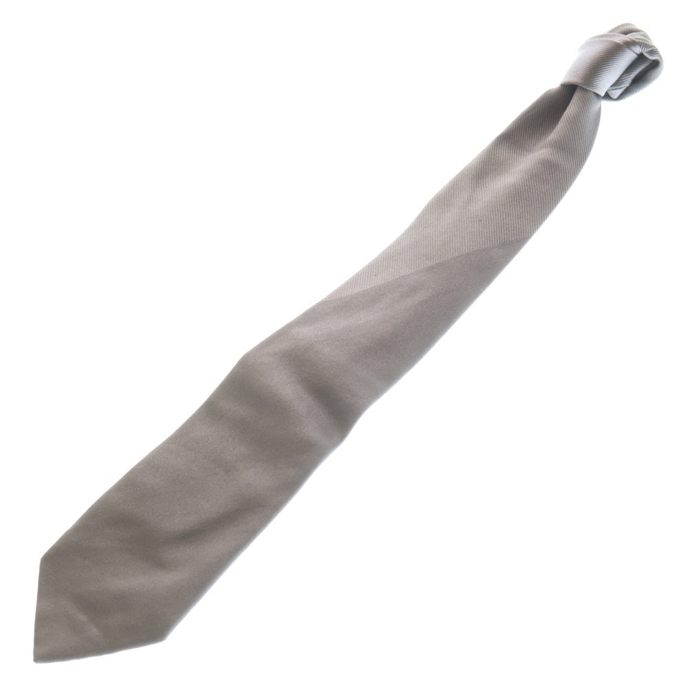 GUCCI(グッチ) プレーン シルク ネクタイ グレー