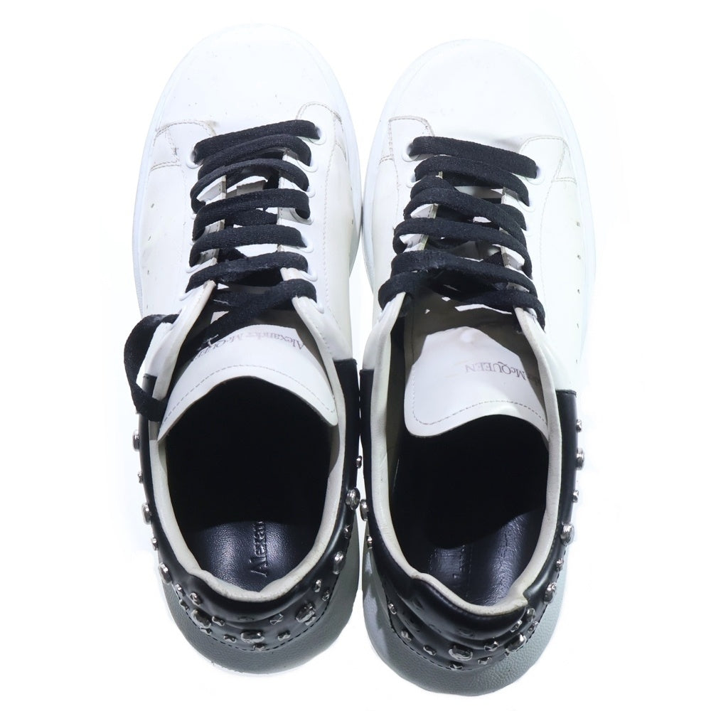 Alexander McQueen(アレキサンダーマックイーン) スタッズ プラットフォーム レザー ローカットスニーカー ホワイト 553776