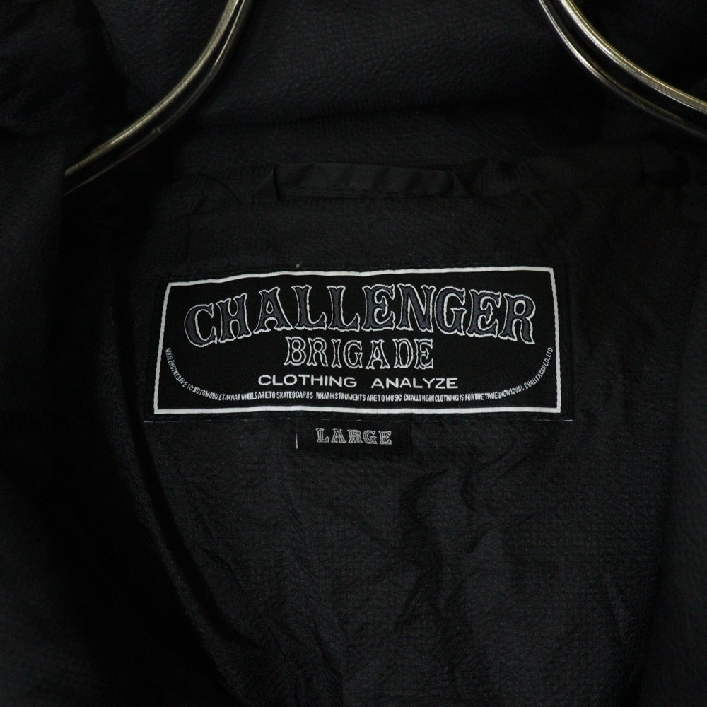 CHALLENGER(チャレンジャー) HOODED DOWN JACKET ロゴパッチ フーデッド ジップアップ 中綿ダンジャケット ブラック CLG-JK 022-009