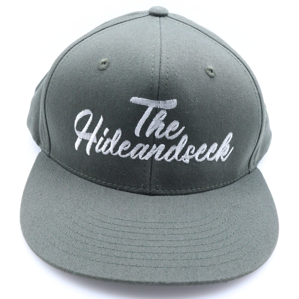Hideandseek(ハイドアンドシーク) フロントロゴエンブロイダリー ベースボールキャップ 帽子 カーキ