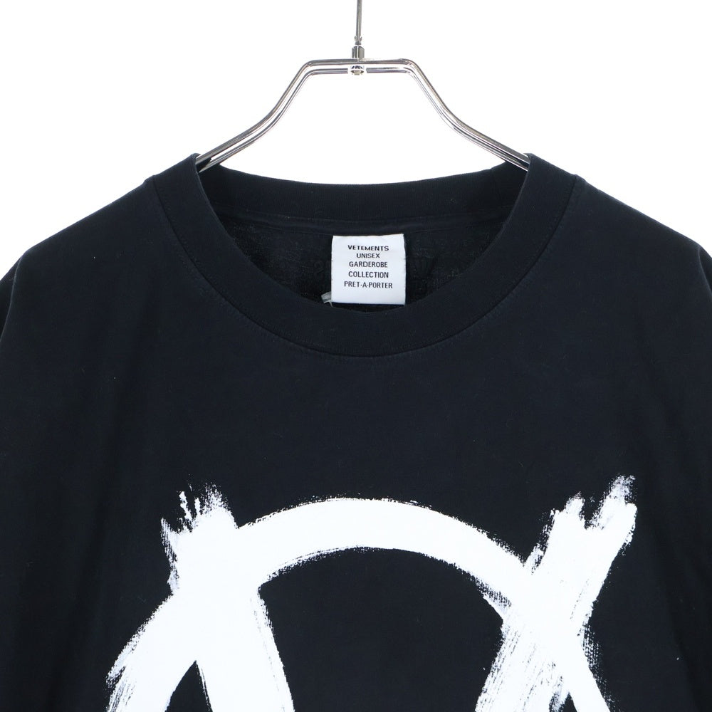VETEMENTS(ヴェトモン) 21SS アナーキーロゴプリント 半袖Tシャツカットソーブラック UA52TR490W