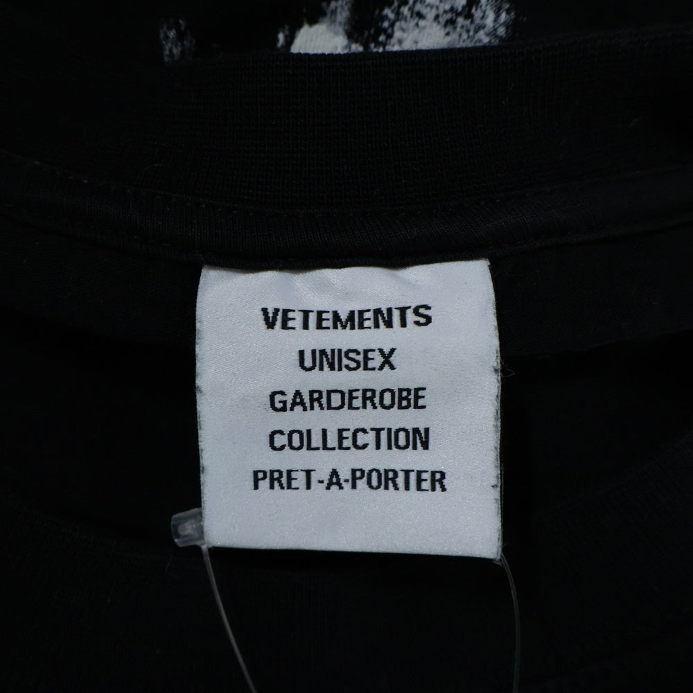 VETEMENTS(ヴェトモン) 21SS アナーキーロゴプリント 半袖Tシャツカットソーブラック UA52TR490W