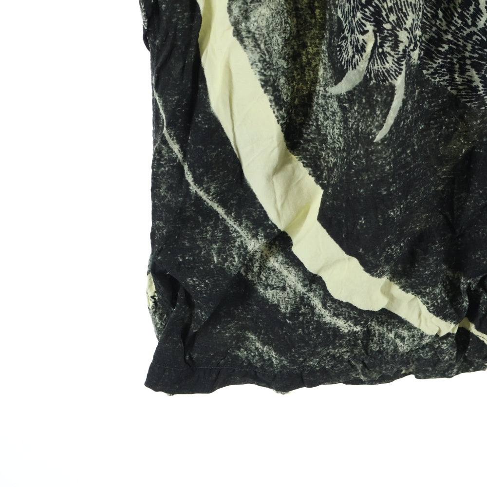 SUN SURF(サンサーフ) ×葛飾北斎 SPECIAL EDITION 釈迦御一代記図会・六 スペシャルエディション 総柄 レーヨン アロハ 半袖シャツ ブラック/アイボリー SS39133