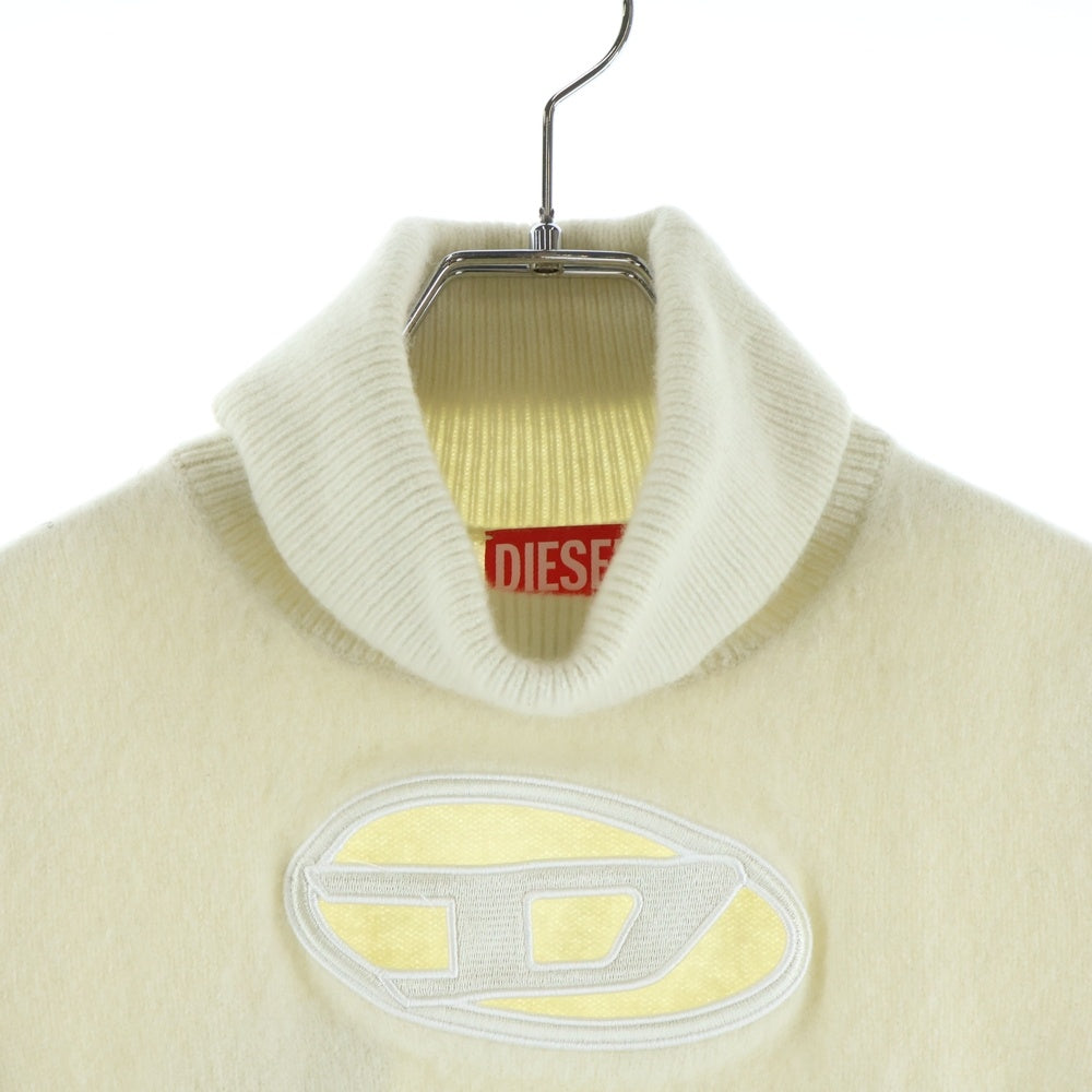 DIESEL(ディーゼル) M-ARGARET フロントロゴ タートルネック ニットセーター アイボリー A06713 レディース
