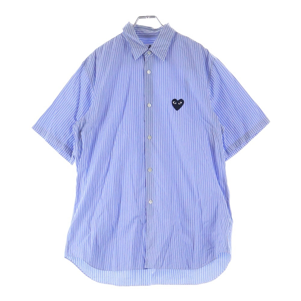 PLAY COMME des GARCONS(プレイコムデギャルソン) Striped S/S Shirt ハートパッチ ストライプ 半袖シャツ ブルー AZ-B022