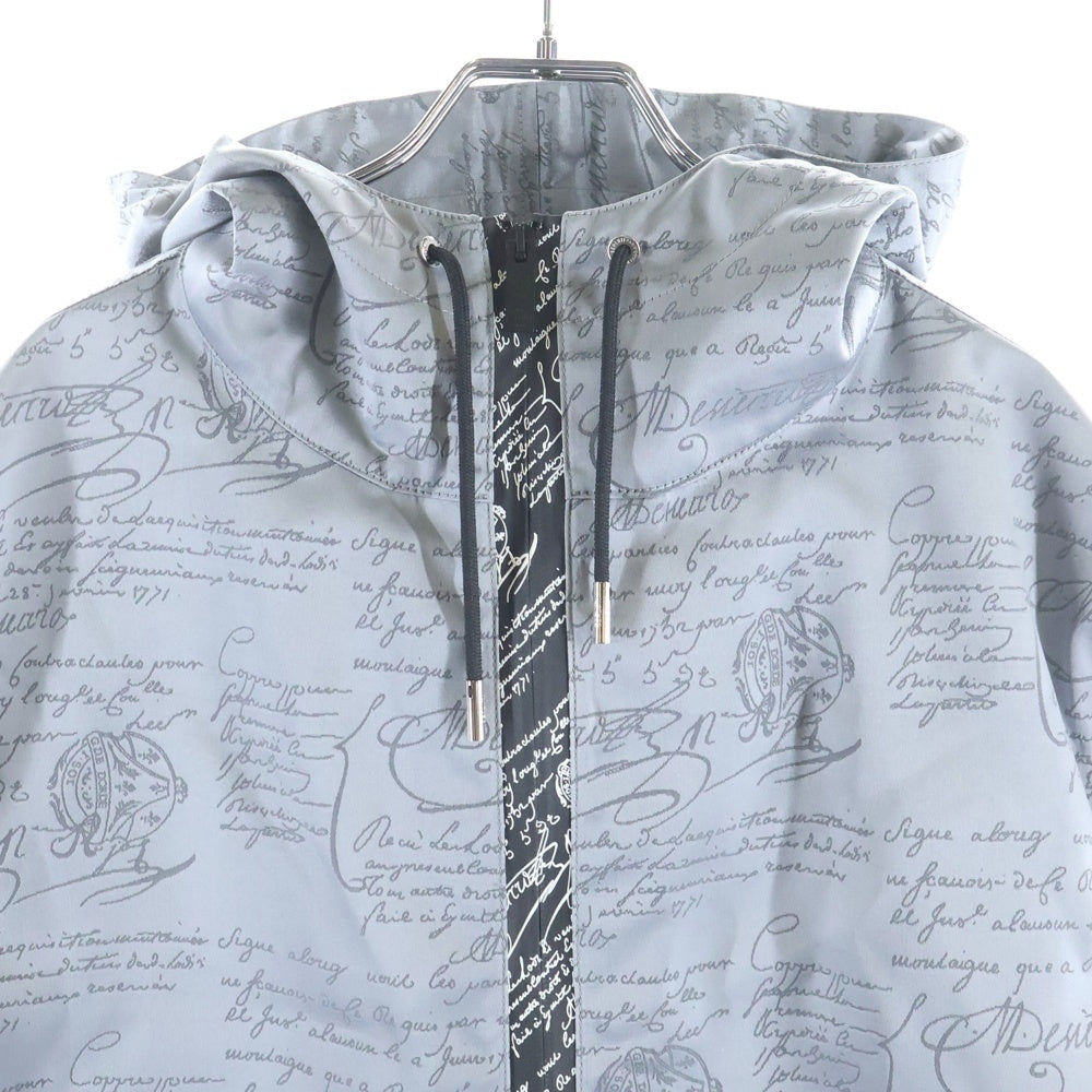Berluti(ベルルッティ) カリグラフィ 総柄 ナイロン ジップアップ パーカー ジャケット グレー R17OBU71PAEF