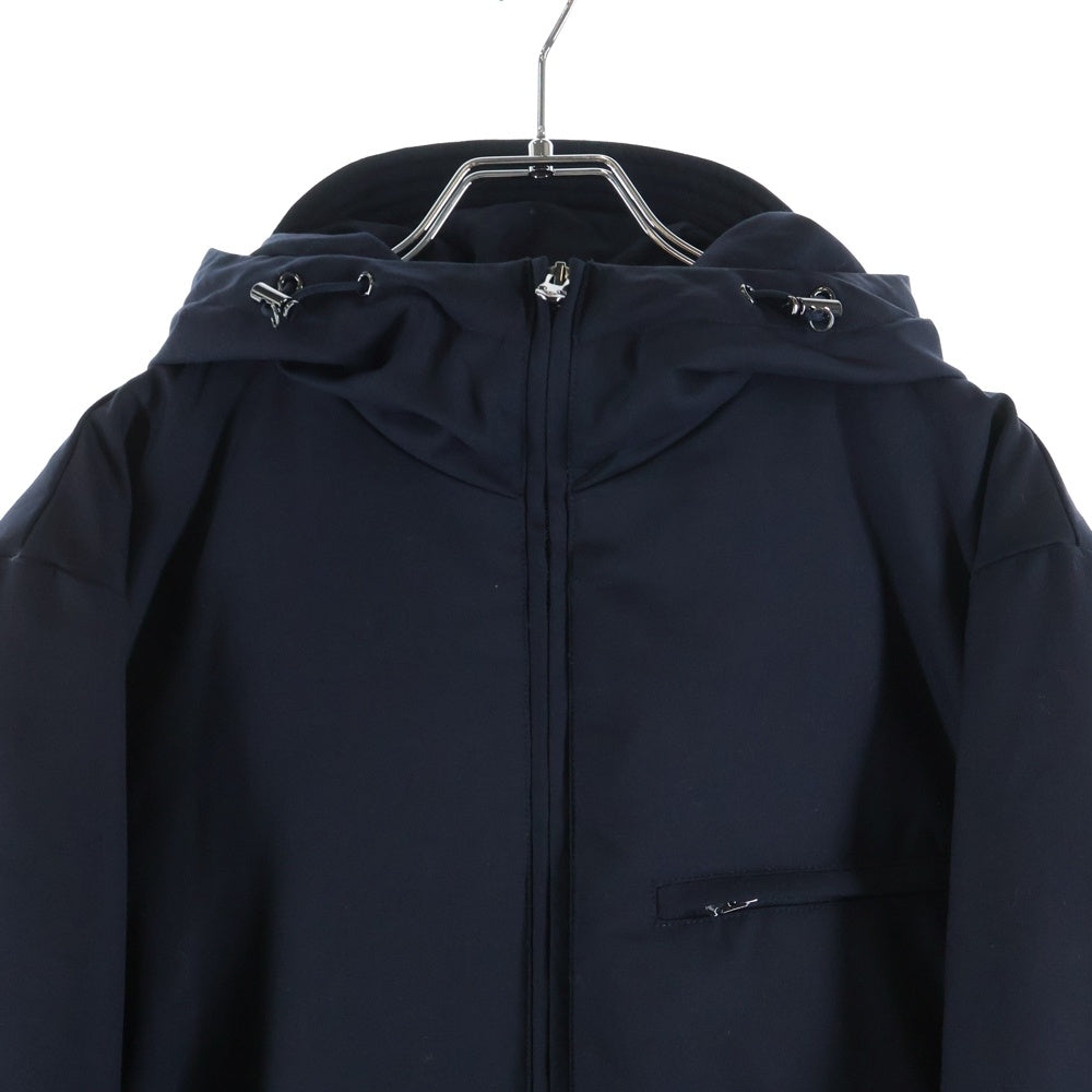 EMPORIO ARMANI(エンポリオアルマーニ) トラベルエッセンシャル 中綿入り ナイロンジャケット ブラック EM005100AF10458