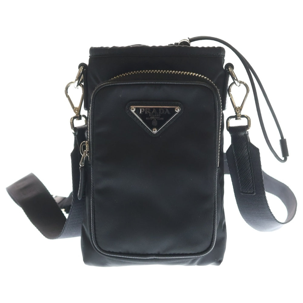 PRADA(プラダ) Re-Nylon リナイロン トライアングルロゴプレート スマートフォンケース ポーチ ブラック