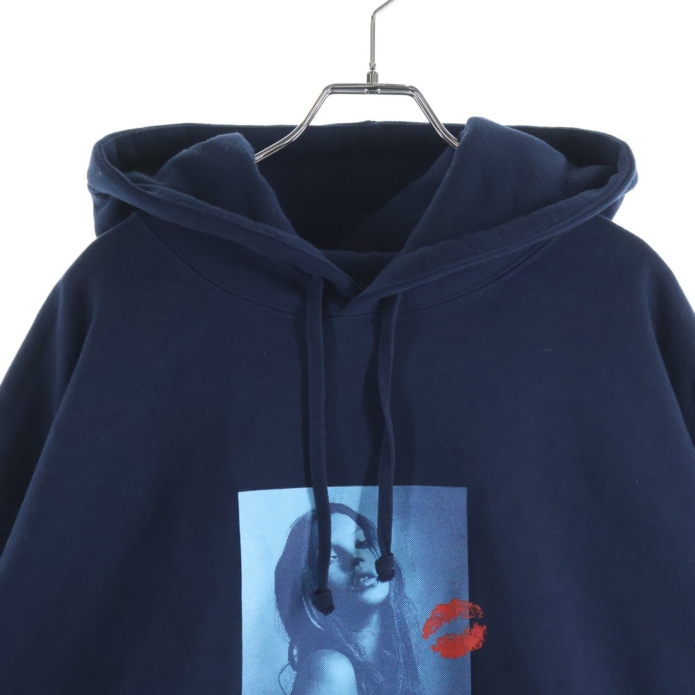 SUPREME(シュプリーム) 24AW Kate Moss Hooded Sweatshirt ケイトモス フォトプリント スウェットパーカー ネイビー