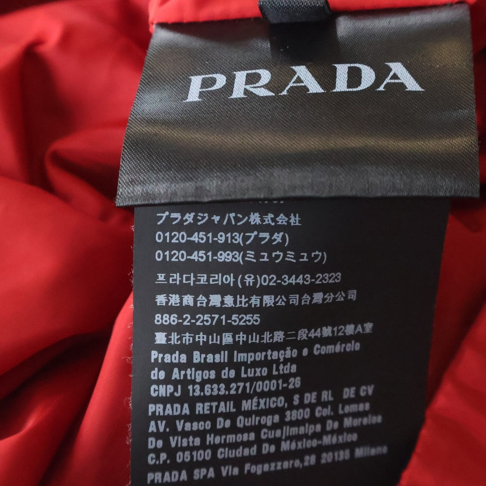 PRADA(プラダ) 三角ロゴプレート付き ジップアップ ジャケット レッド SGH051 R182
