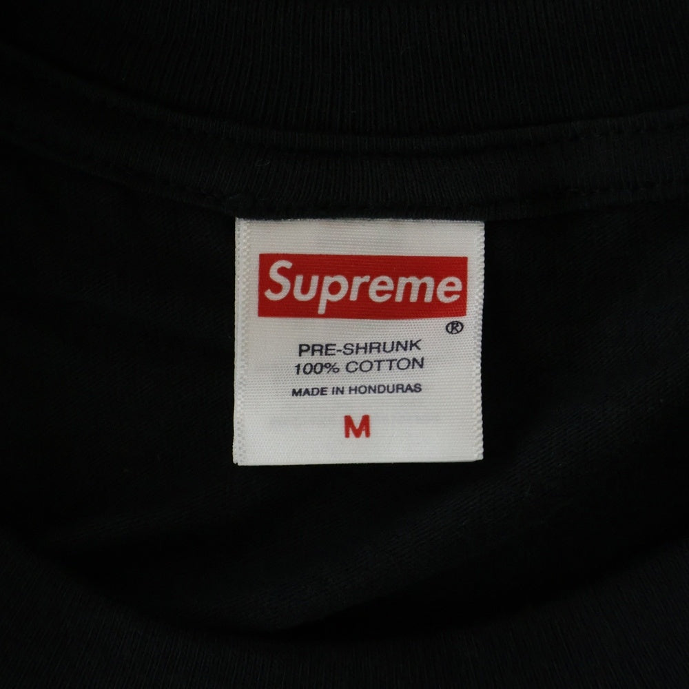 SUPREME(シュプリーム) 25AW ×The Exorcist Puke Tee エクソシスト ピューク プリントロゴ 半袖Tシャツ カットソー ブラック