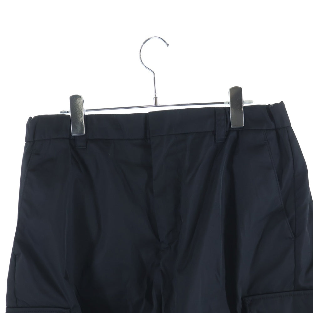 PRADA(プラダ) Re-Nylon トライアングルロゴ バミューダ ショーツ ハーフパンツ ショートパンツ ブラック SPH156