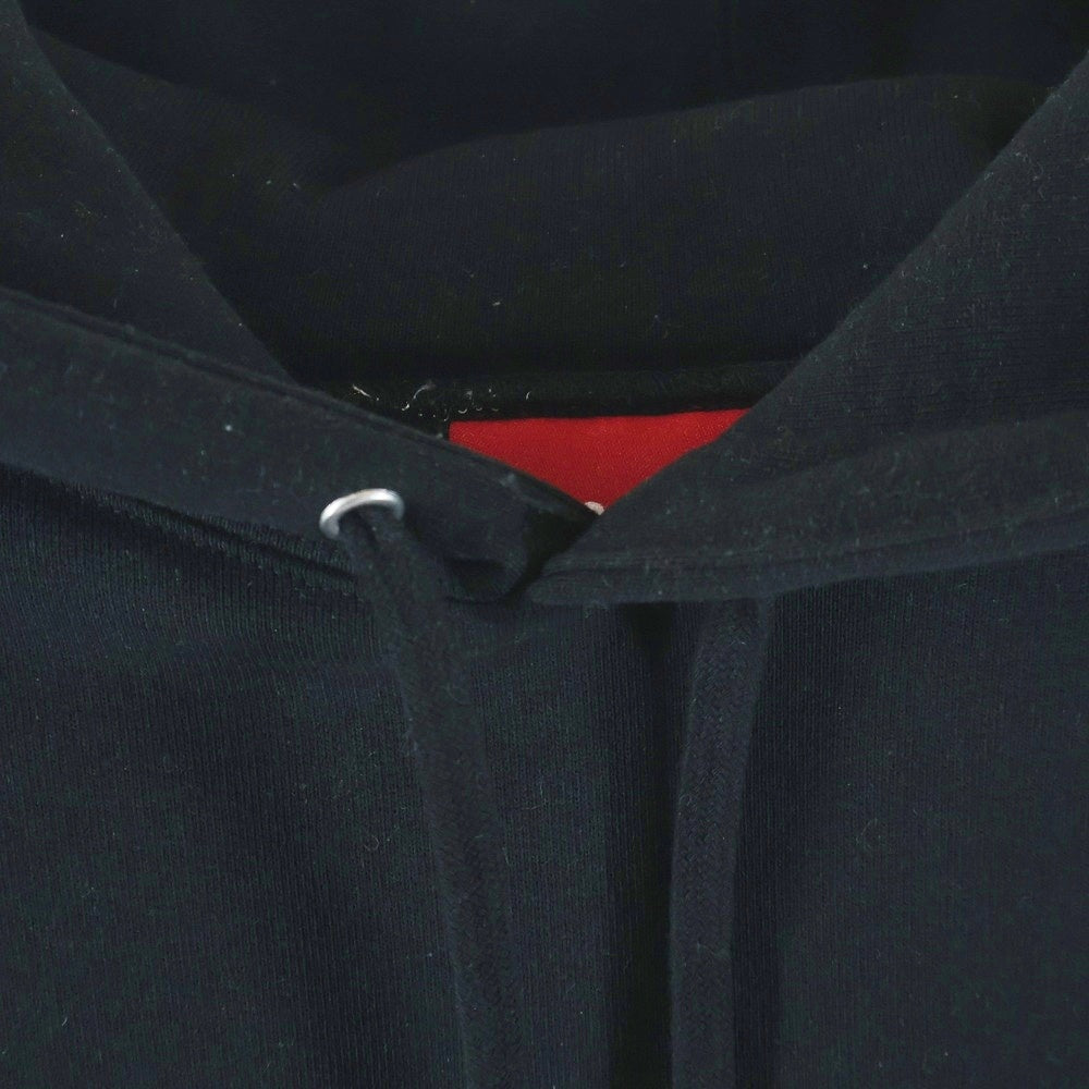 SUPREME(シュプリーム) 23AW Satin Applique Hooded Sweatshirt サテン アップリケ フーデッドスウェットシャツ パーカー ブラック