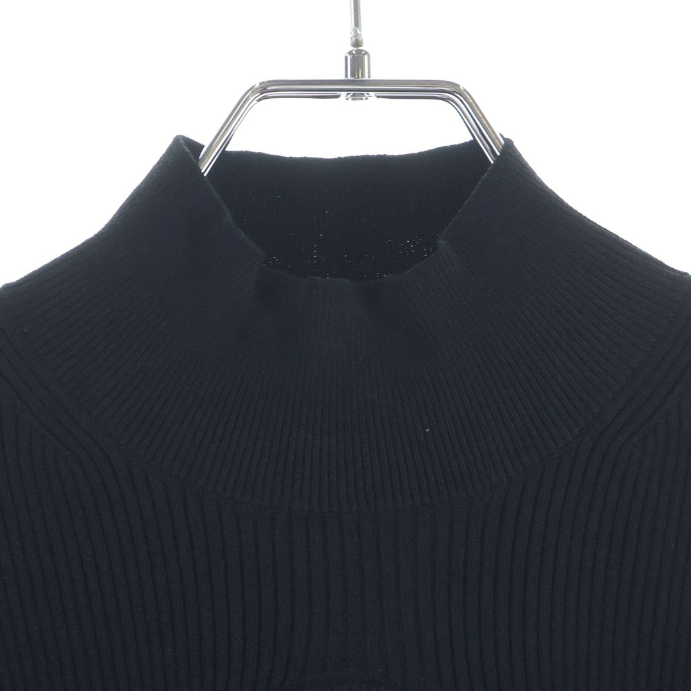 DIESEL(ディーゼル) K-ZACKARY カットアウト ディテール フロント ロゴパッチ モックネック ニットセーター ブラック A15482