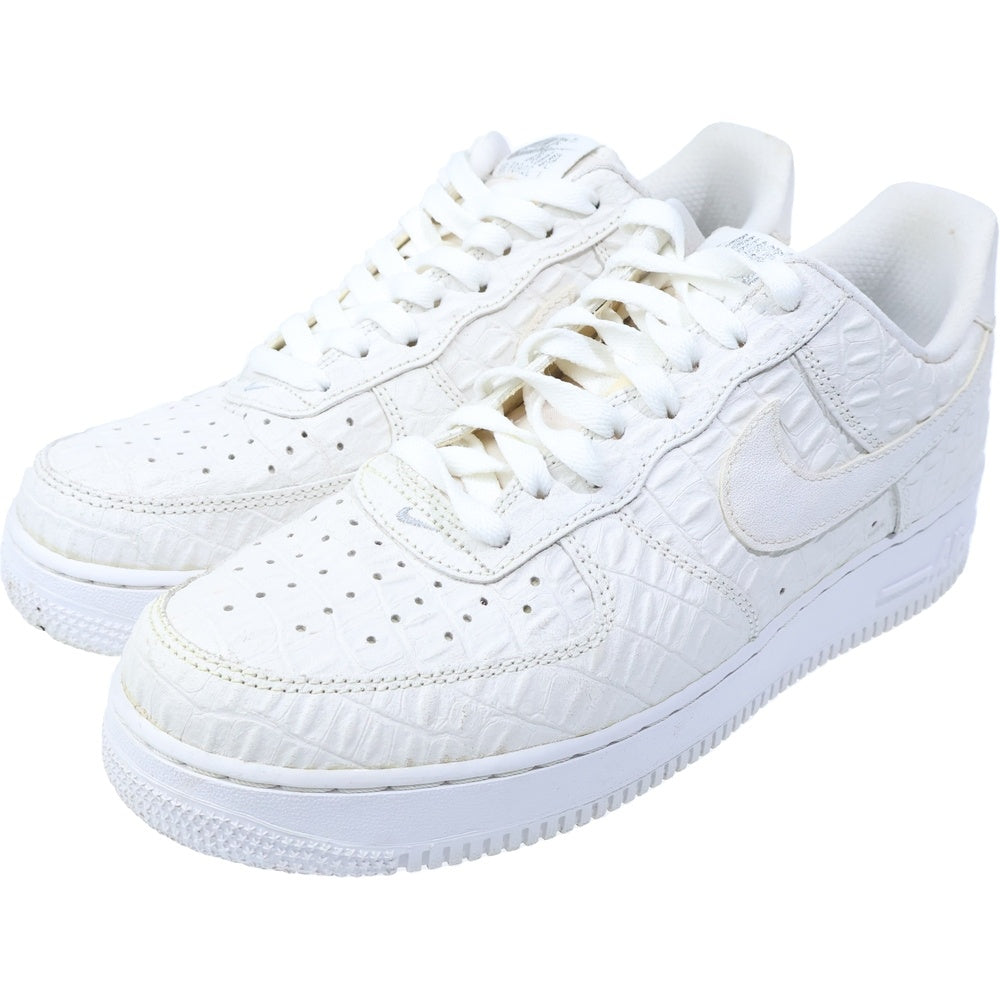 NIKE(ナイキ) AIR FORCE 1 07 LV8 エアフォースワン ローカットスニーカー シューズ ホワイト US9.5/27.5cm 718152-103