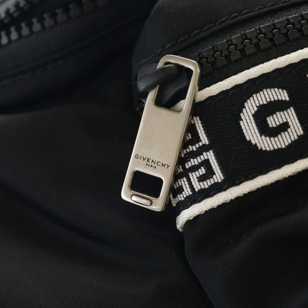 GIVENCHY(ジバンシィ) LIGHT 3-BUM BAG ロゴテープ バムバッグ ボディバッグ ウエストバッグ ブラック BK504SK0B5 レディース