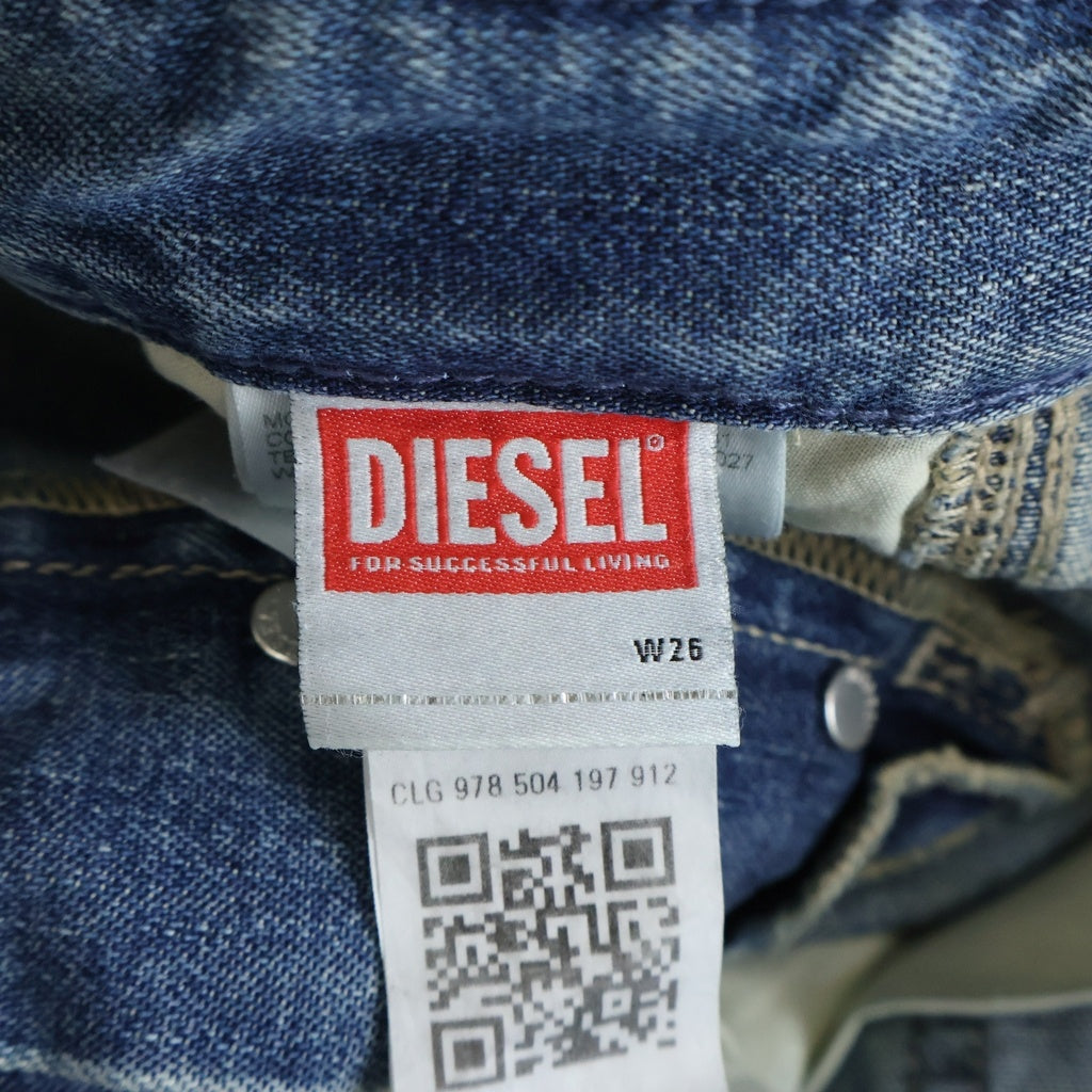 DIESEL(ディーゼル) D-SIRE-W リラックスフィット ワイド デニムパンツ インディゴ A19262