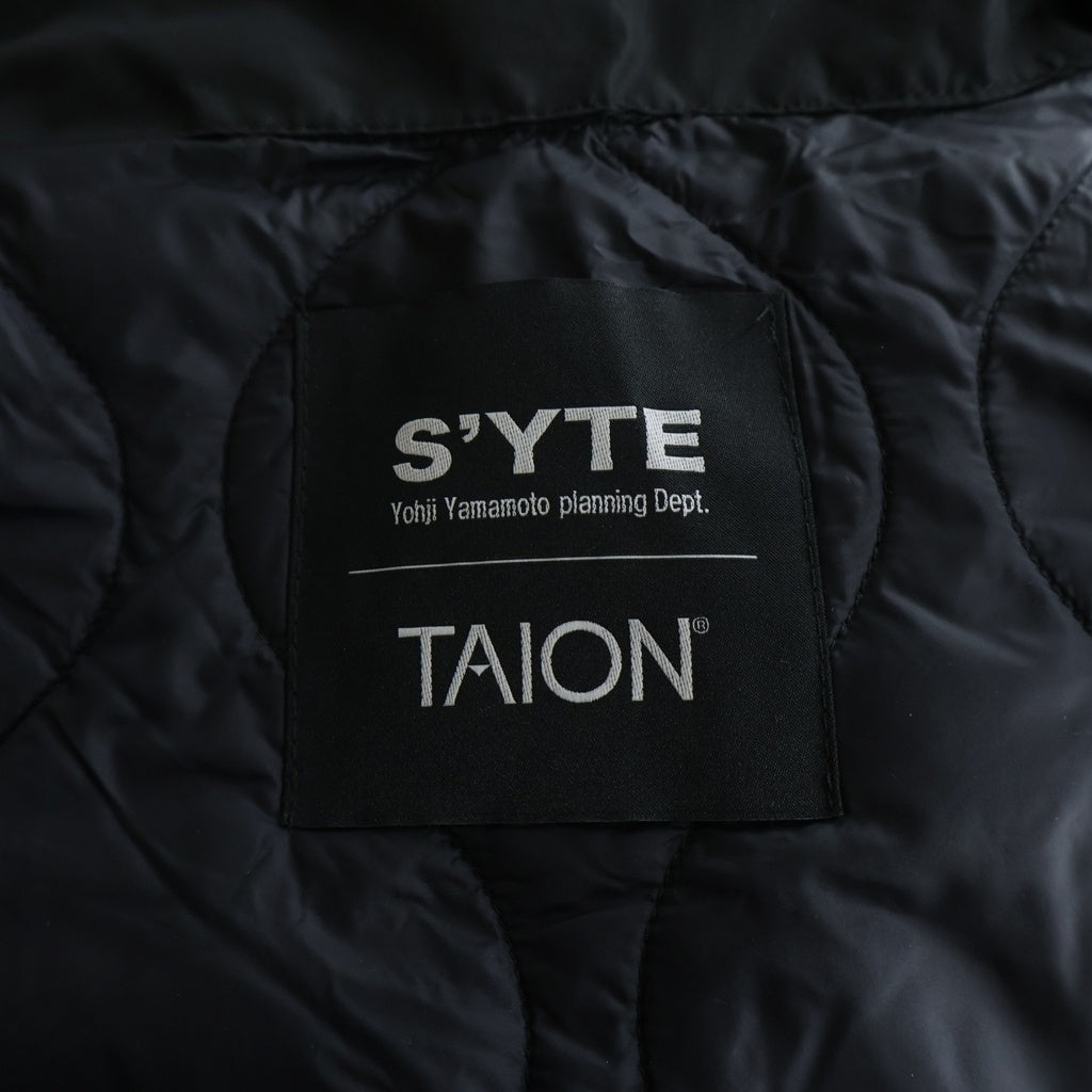 s'yte(サイト) ×TAION タイオン ジップアップ ダウンベスト ブラック UB-V02-920