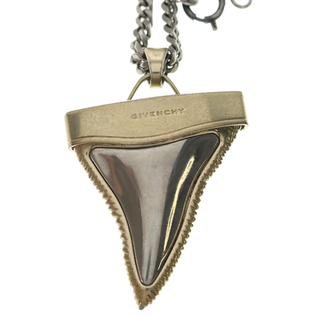 GIVENCHY(ジバンシィ) シャークトゥース ネックレス シルバー