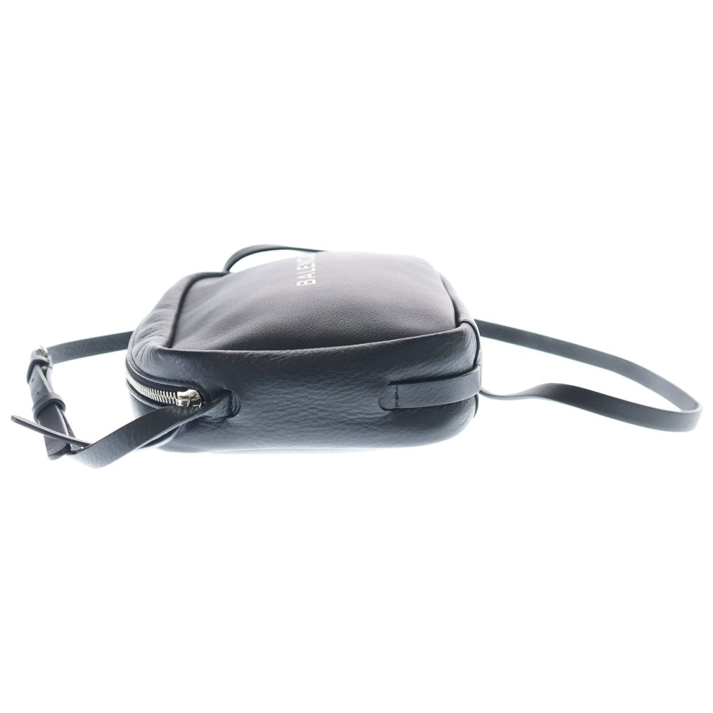 BALENCIAGA(バレンシアガ) エブリデイ カメラバッグ S ロゴプリント レザー ショルダーバッグ ポシェット ブラック 489812