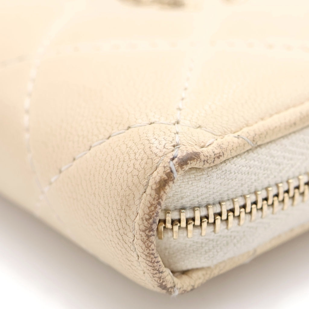 CHANEL(シャネル) ココマーク マトラッセ ラムレザー ラウンドファスナー コンパクトウォレット コインケース ホワイト レディース