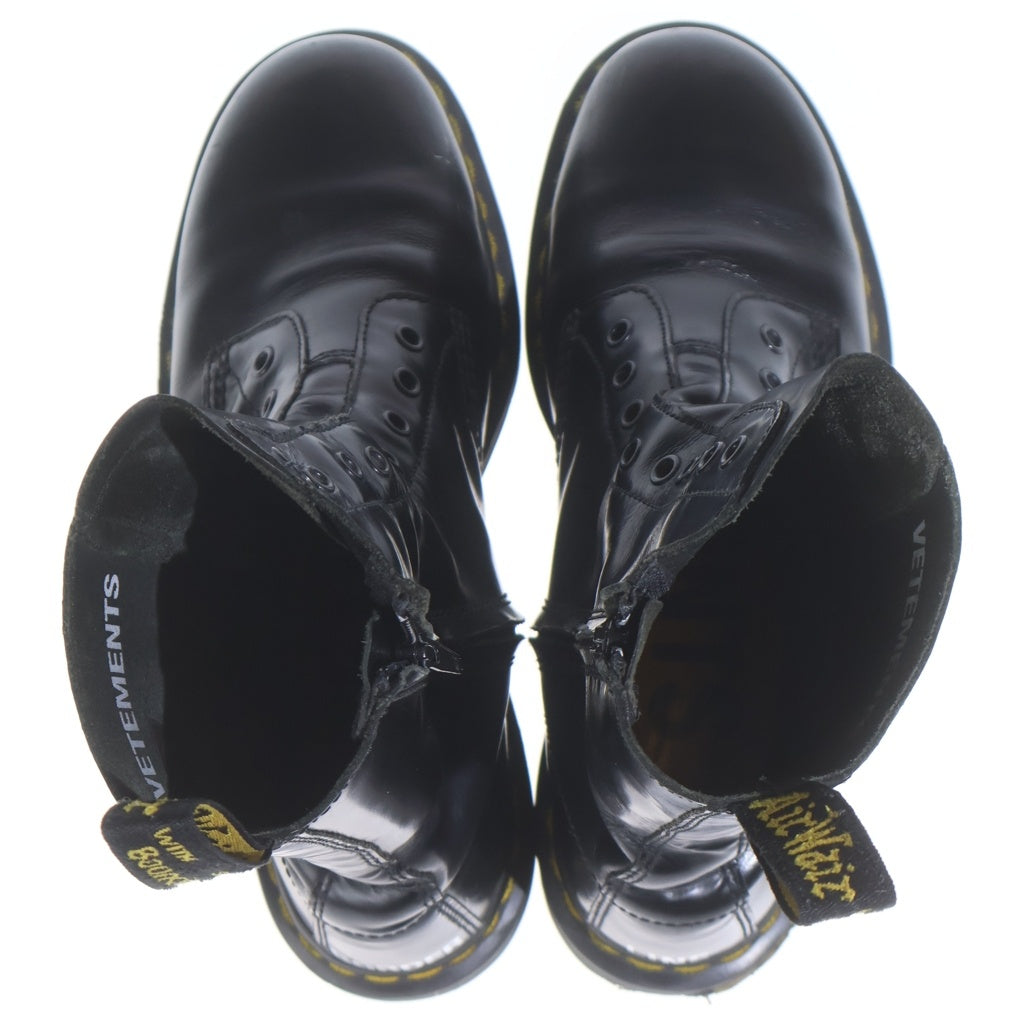 VETEMENTS(ヴェトモン) 18SS BODERLINE LEATHER BOOTS 10ホール サイドジップ ノーレース レザー ブーツ ブラック 1490VTM