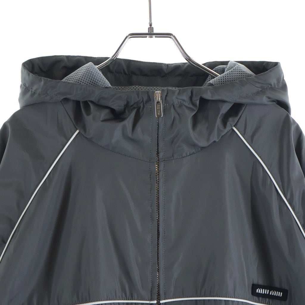 miumiu(ミュウミュウ) 25SS ナイロン シルク コットン テクニカル ジップアップ ナイロンジャケット グレー ML1234