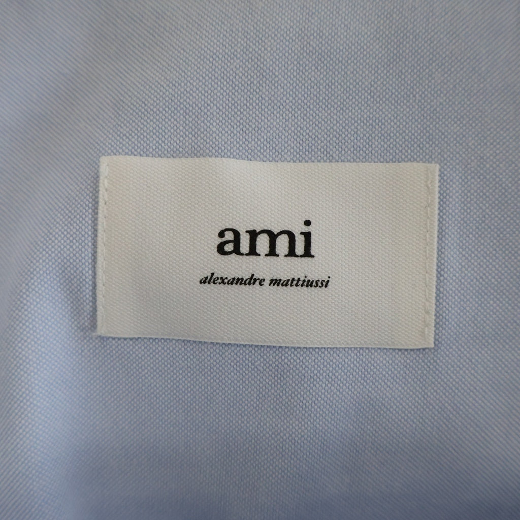 AMI Alexandre Mattiussi(アミアレクサンドルマテュッシ) AMI de Coeur ハートロゴ刺繍 ボタンダウン 長袖シャツ ブルー USH160.CO0031