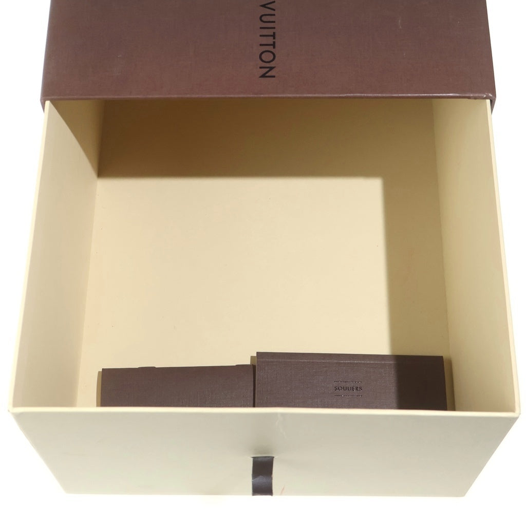 LOUIS VUITTON(ルイヴィトン) スウェードレザー ドライビングシューズ ローファー レッド