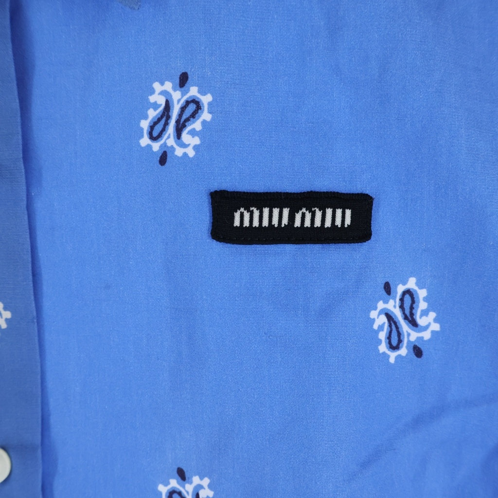 miumiu(ミュウミュウ) Printed Slub Poplin Shirt ペイズリー 総柄 ロゴパッチ プリント スラブ ポプリン 半袖シャツ ブルー レディース MK1951