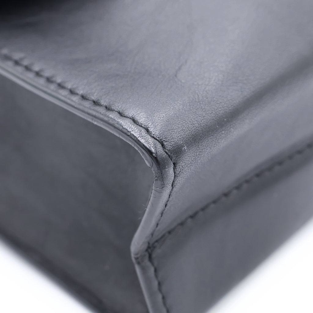 dunhill(ダンヒル) 隠しハンドル付き シルバー金具 レザー クラッチバッグ ブラック