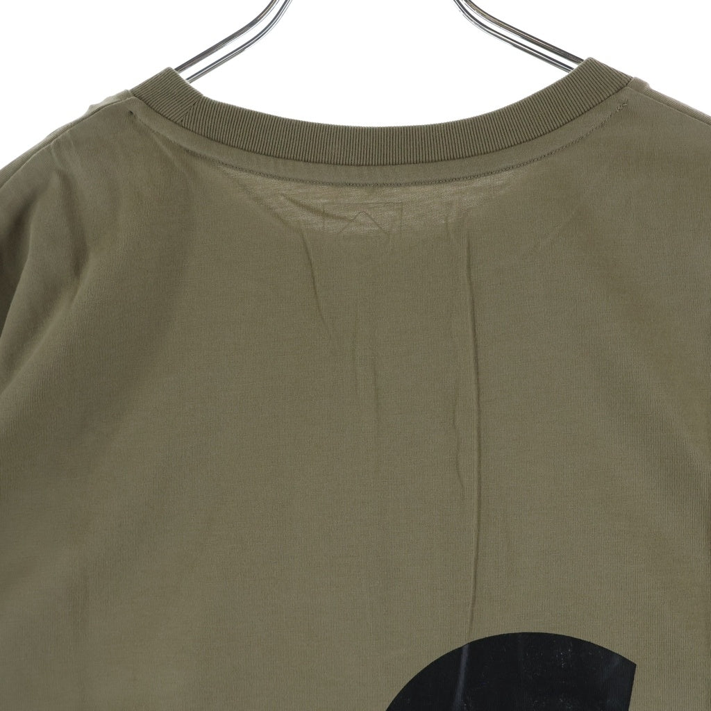 F.C.R.B.(エフシーアールビー) × WIND AND SEA BRISTOL BIG LOGO TEE ウィンダーシー ビッグ ロゴ Tシャツ クルーネック 半袖Tシャツ カットソー カーキ FCRB-220155