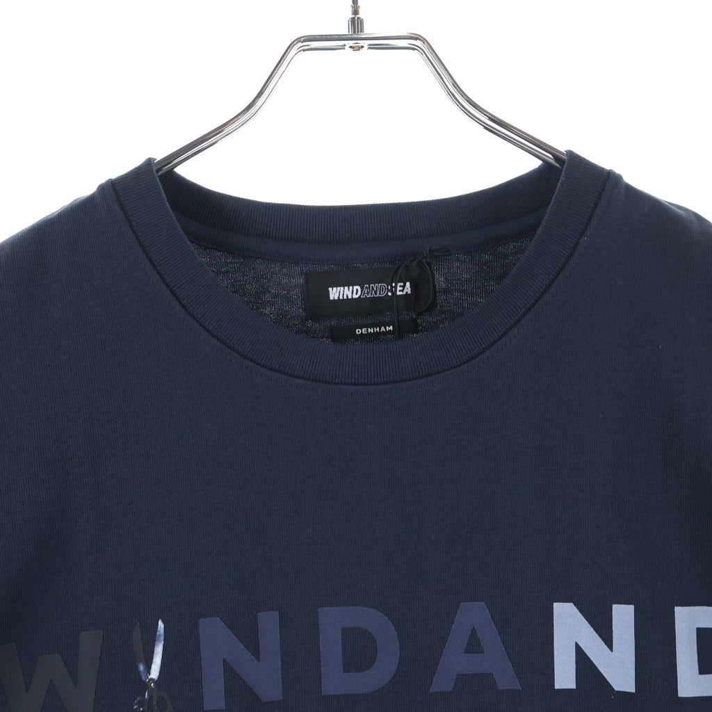 WIND AND SEA(ウィンダンシー) 23AW ×DENHAM S/S TEE デンハム プリント 半袖Tシャツ カットソー ネイビー WDS-C-DHM-23-Q4-06