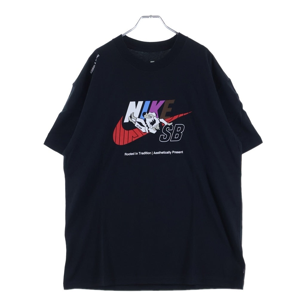 NIKE SB(ナイキエスビー) Albino&Preto NK SB TEE アルビノ&プレト ロゴプリントクルーネック 半袖Tシャツカットソー ブラック FJ1152-010