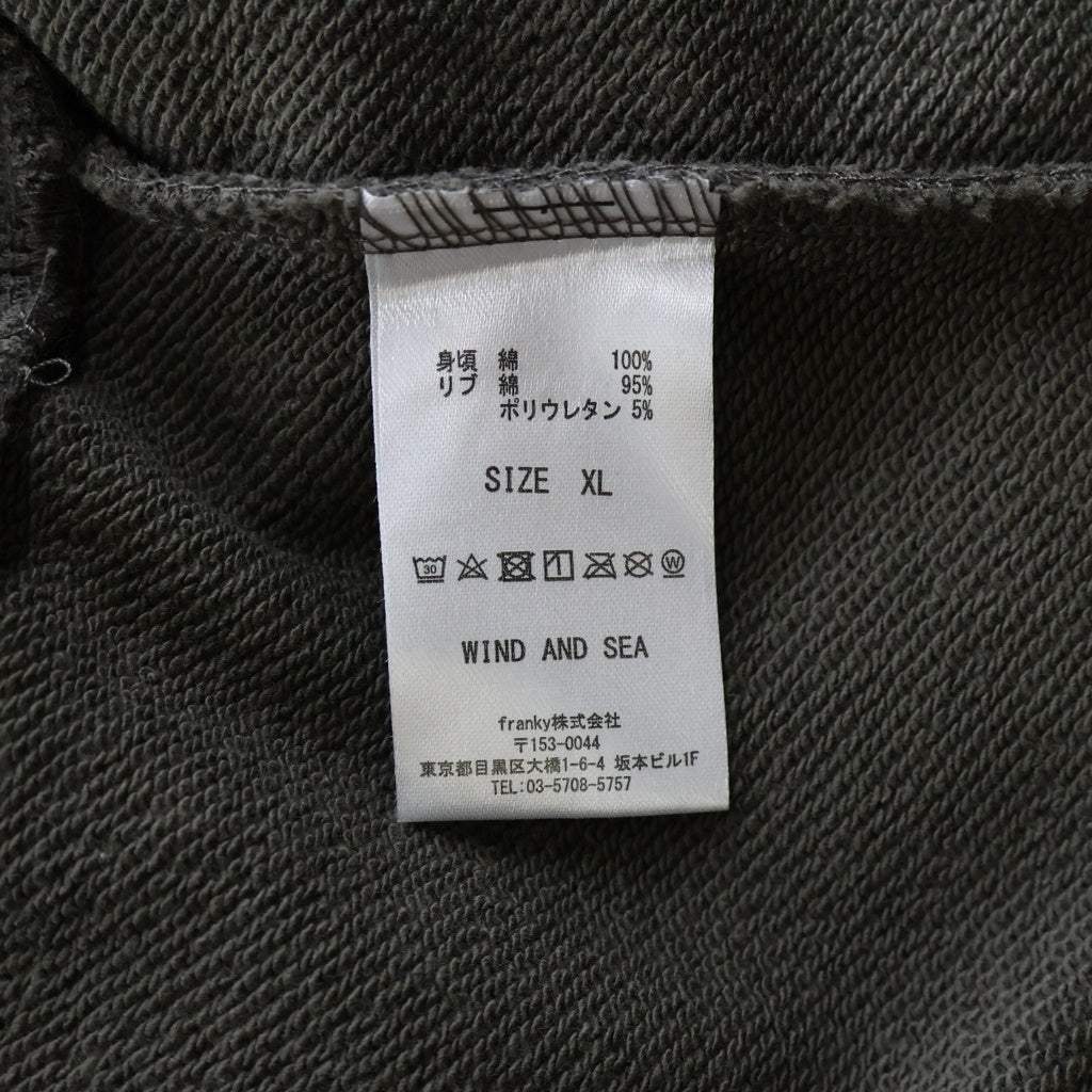 WIND AND SEA(ウィンダンシー) 23AW ロゴプリント クルーネック スウェット トレーナー チャコール WDS-O-SEA-23-Q2-CS-01