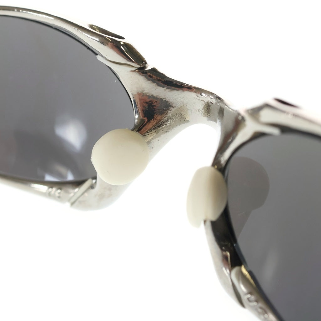 OAKLEY(オークリー) ROMEO2 X-METAL ポリッシュド チタニウムイリジウム メタルフレーム サングラス シルバー