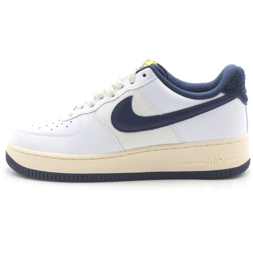 NIKE(ナイキ) AIR FORCE 1 LOW 07 LV8 MICHIGAN VARSITY JACKET DO5220-141 エアフォース1 ミシガンバーシティジャケット ローカットスニーカーホワイト/ネイビー US9/27cm