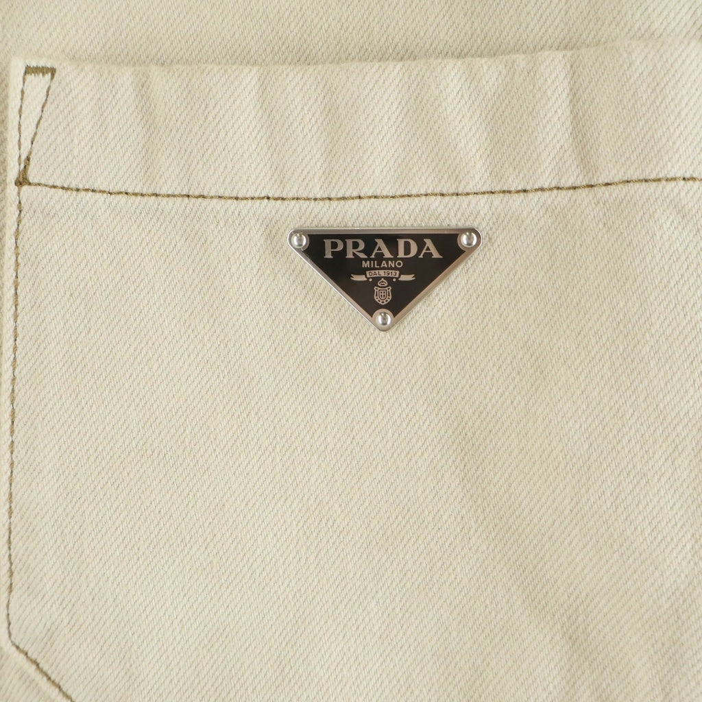 PRADA(プラダ) 24SS Triangle Logo Plate Denim Shirt プラダ トライアングル ロゴプレート デニムシャツ デニムジャケット ベージュ GEC066